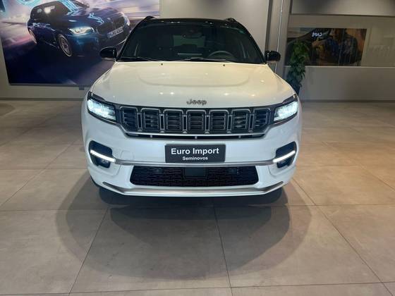 JEEP COMMANDER 2.0 HURRICANE 4 TURBO GASOLINA OVERLAND AT9